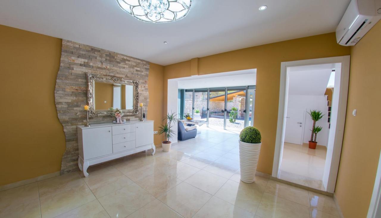 Villa Plavota Ljubuski Ngoại thất bức ảnh
