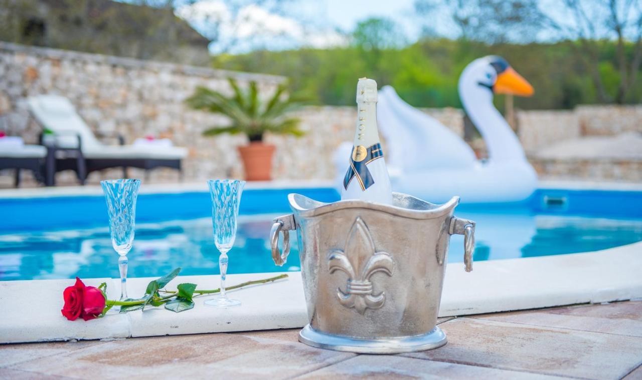 Villa Plavota Ljubuski Ngoại thất bức ảnh