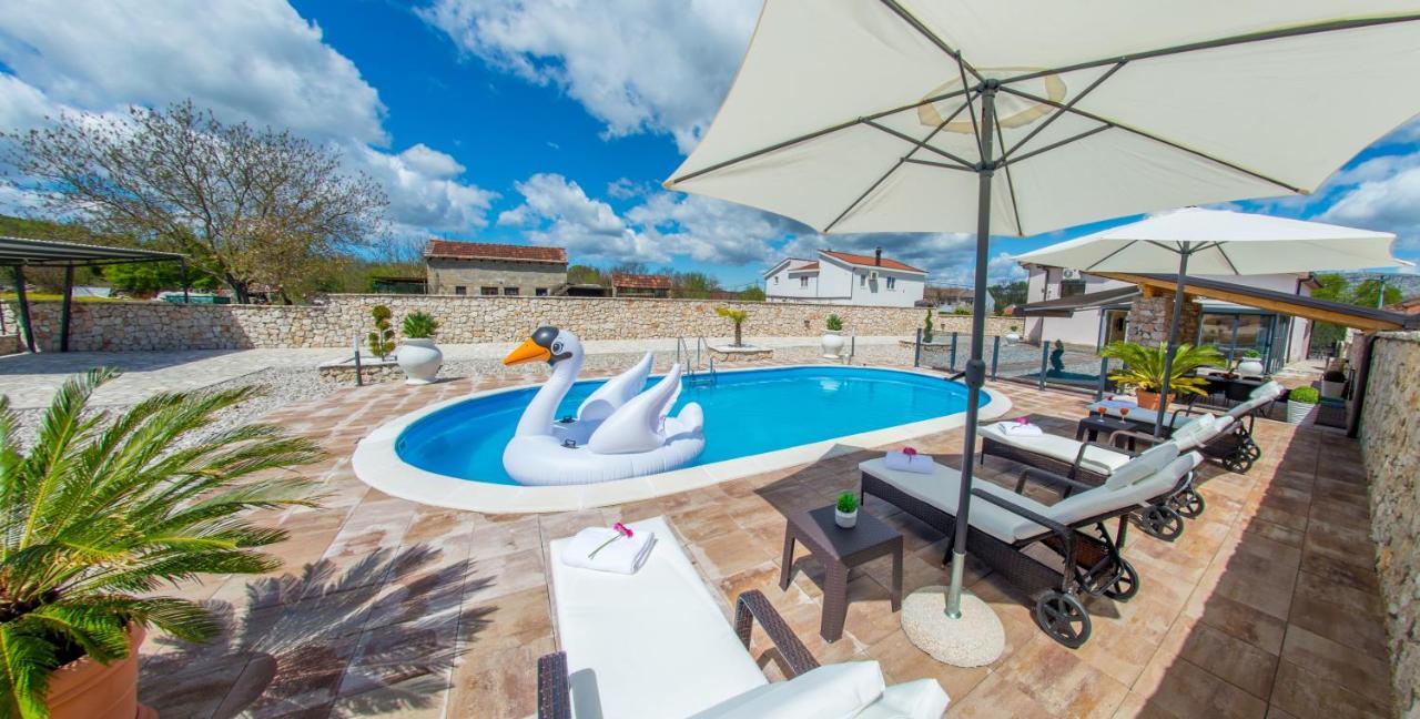 Villa Plavota Ljubuski Ngoại thất bức ảnh